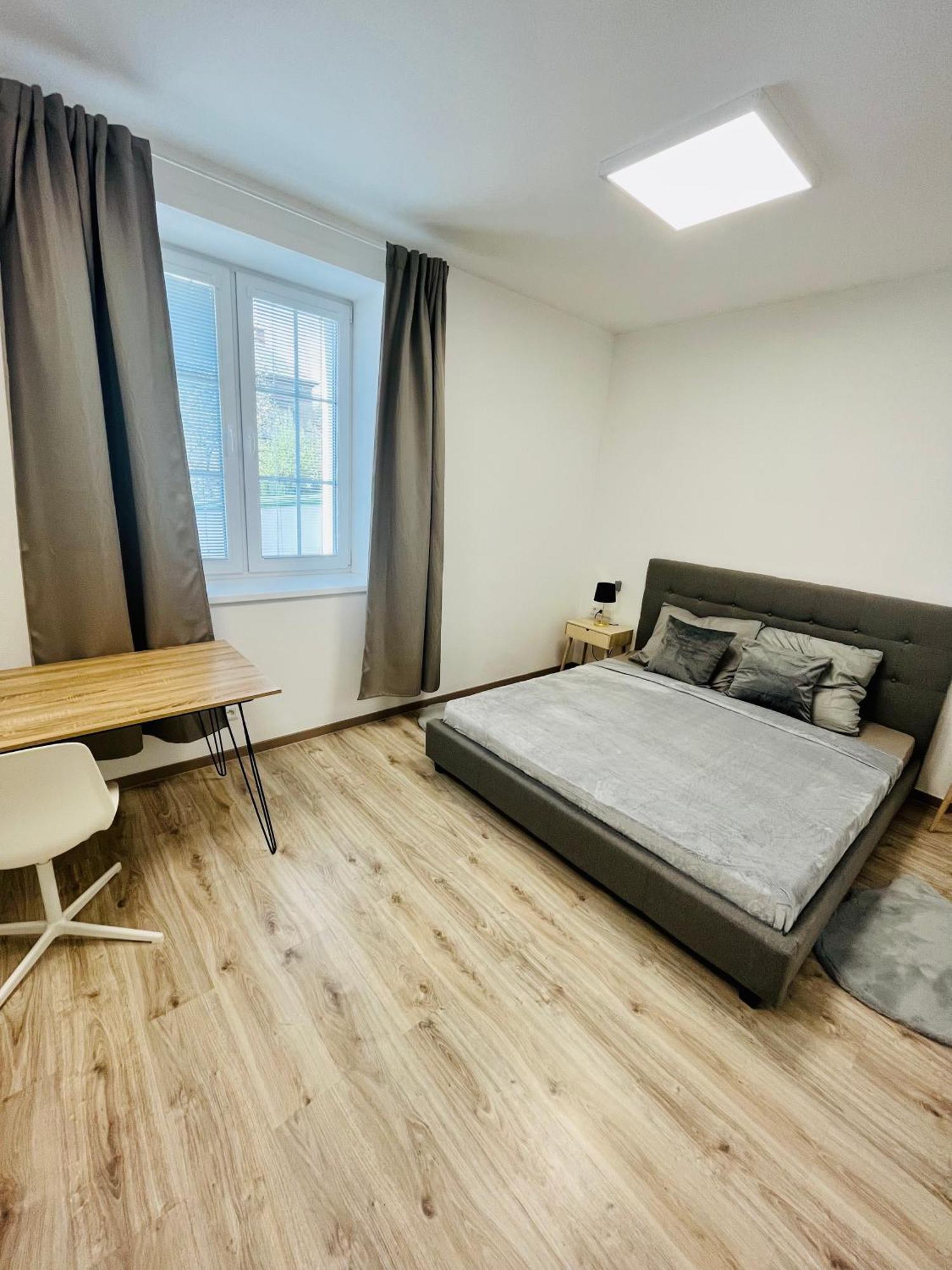 Apartment Riviera Centrum, Private Parking And Smart Check In Банска бистрица Екстериор снимка